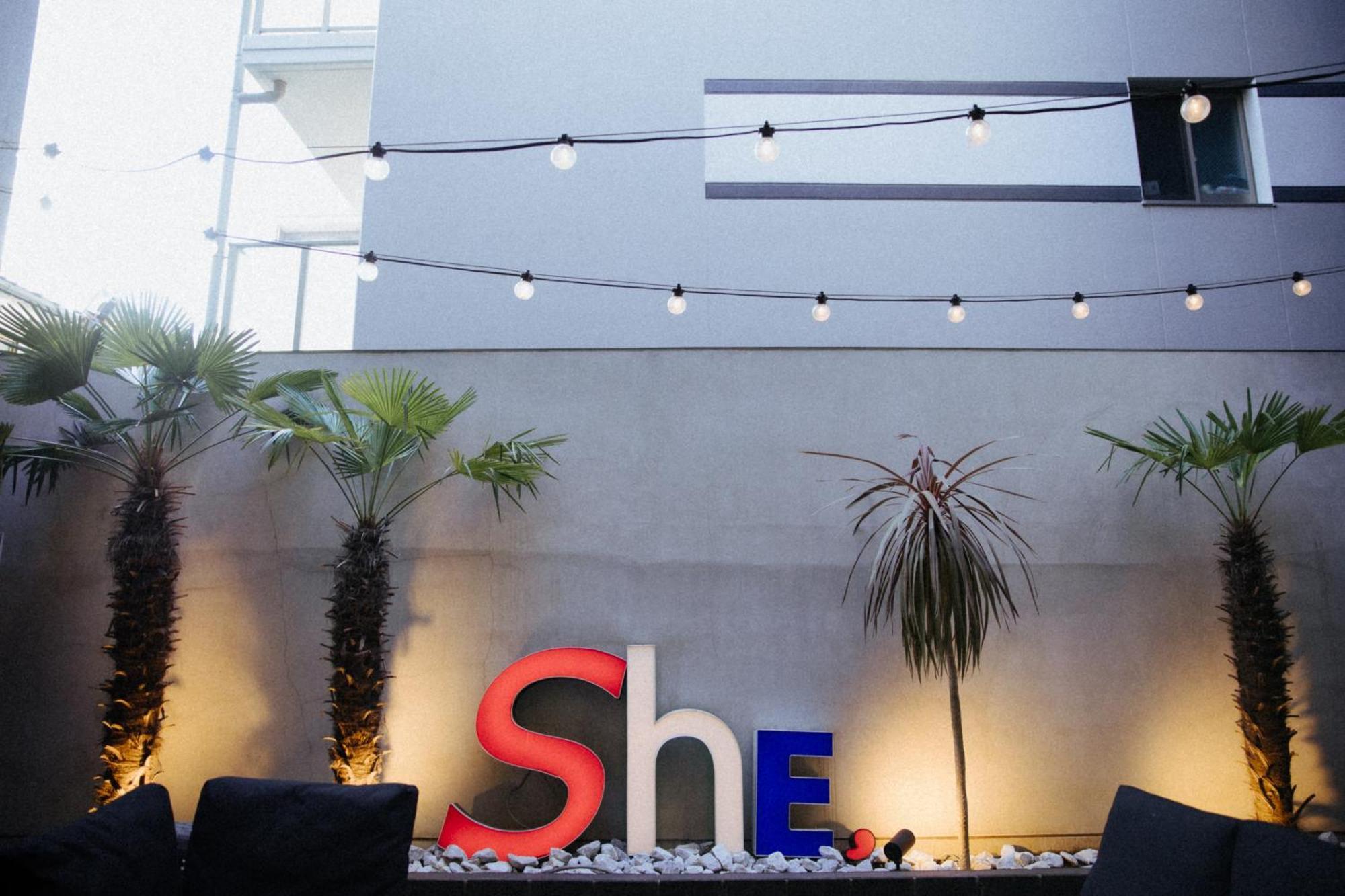 Hotel She, Osaka Exterior photo